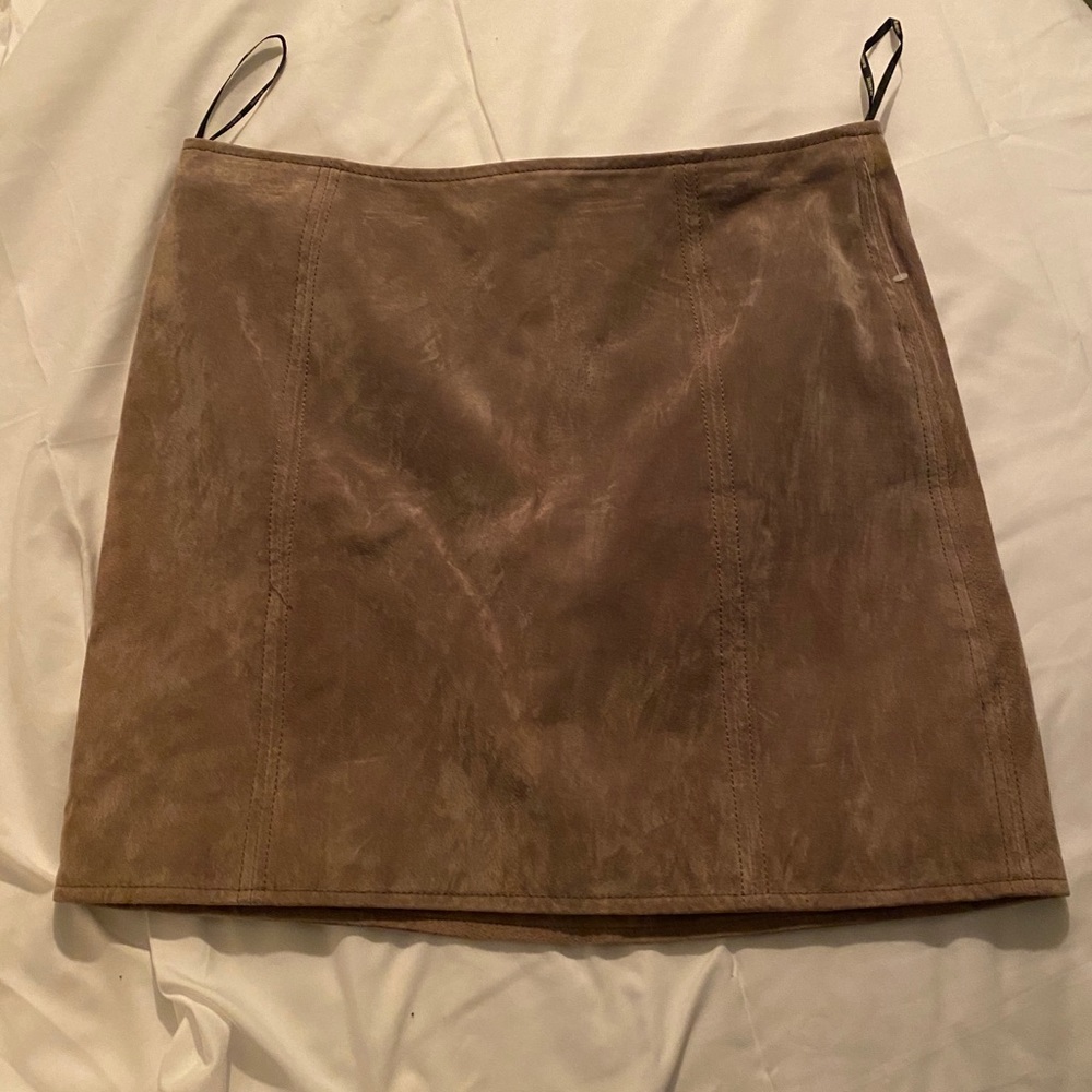 Blank NYC Taupe Suede Skirt